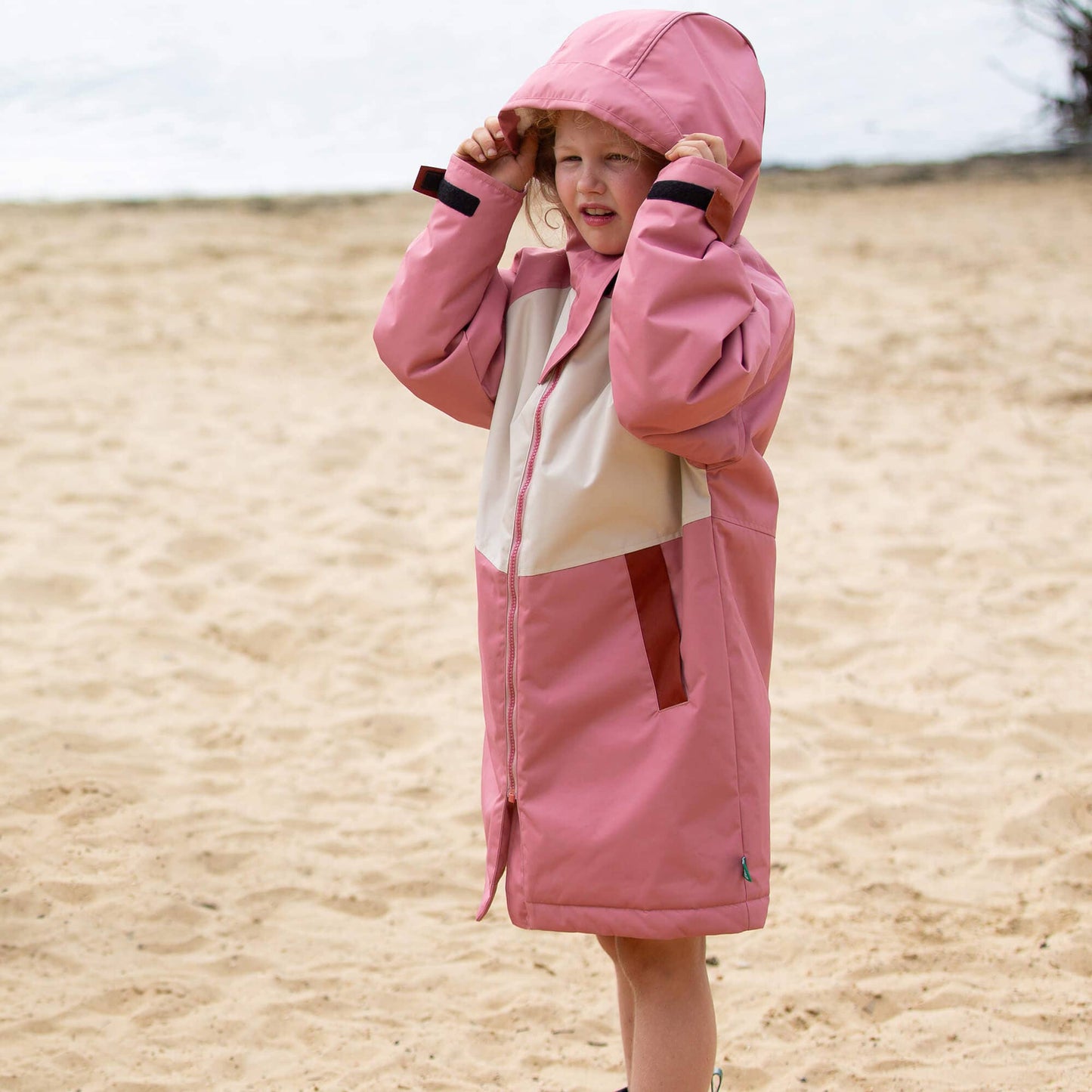 Soft Pink Waterproof Changing Robe