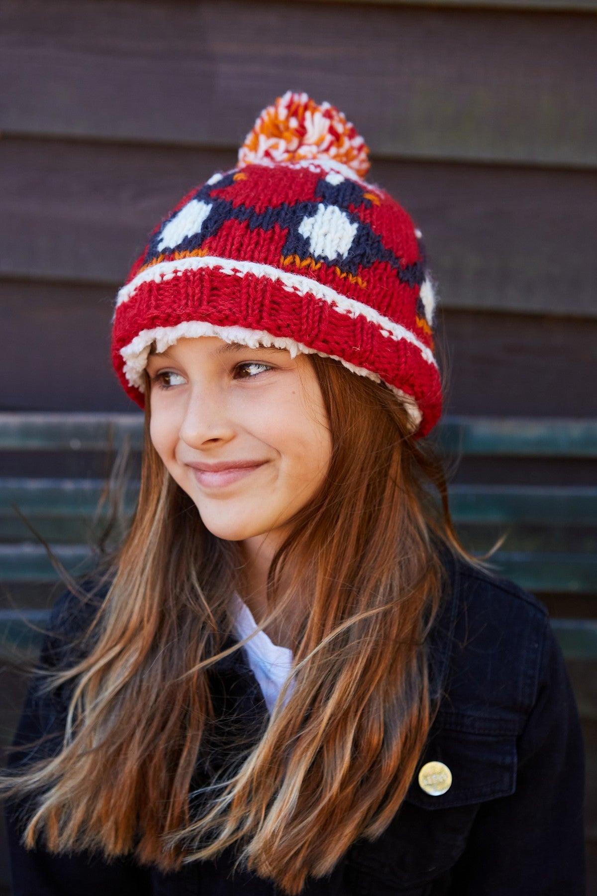 Kids Friendly Penguins Bobble Hat