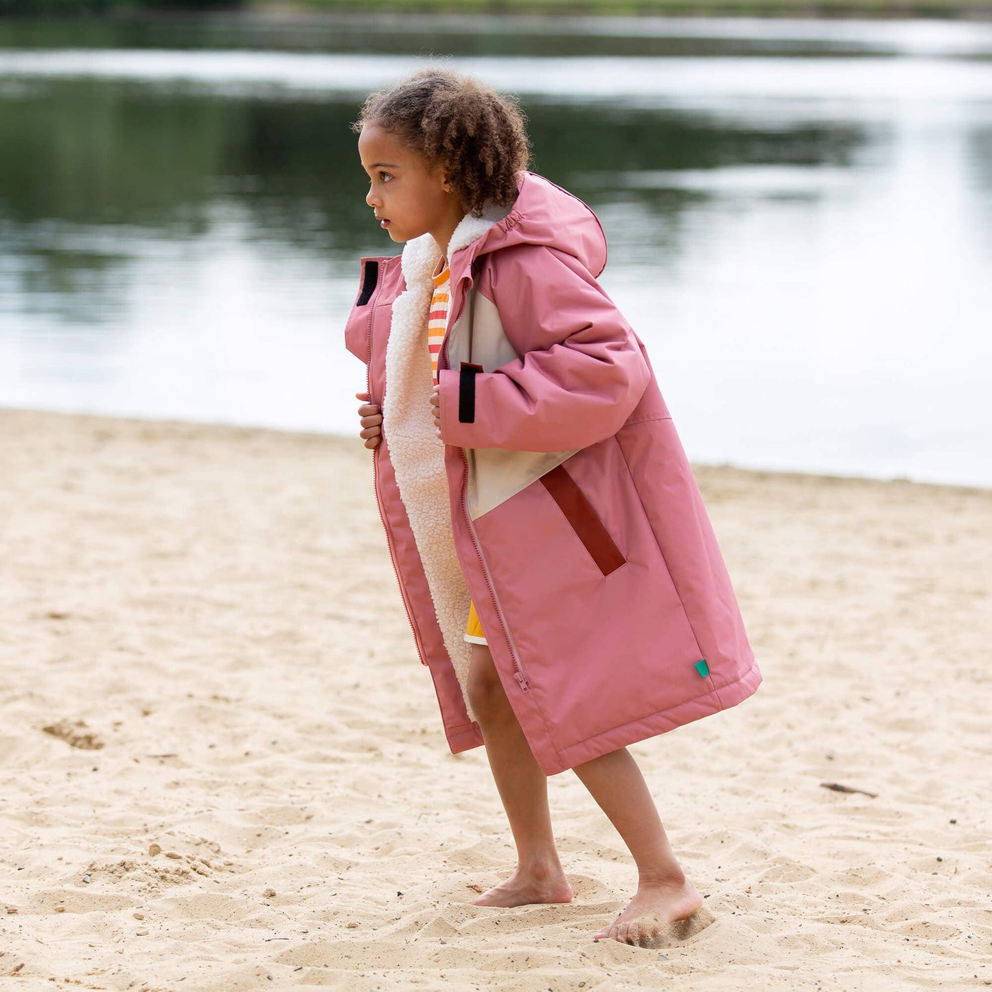 Soft Pink Waterproof Changing Robe