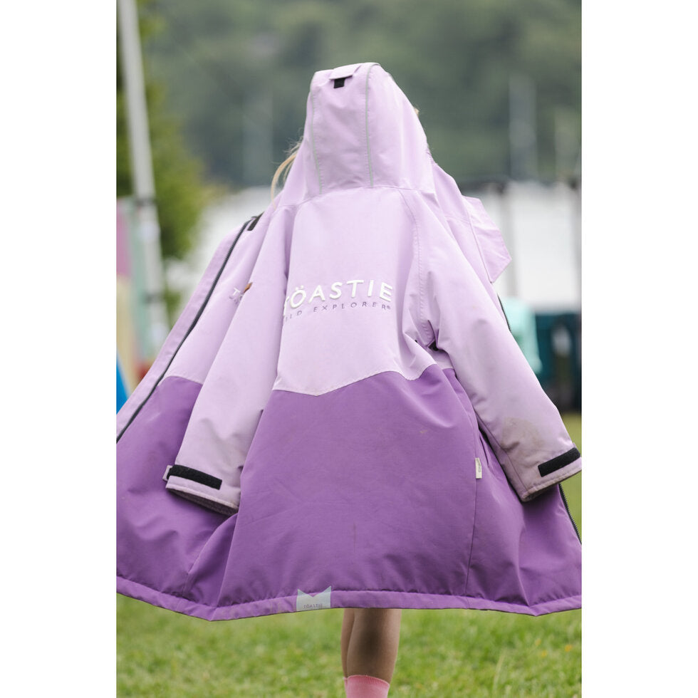TÖASTIE Kids Waterproof Changing Robe - Lilac PRE-ORDER TODAY